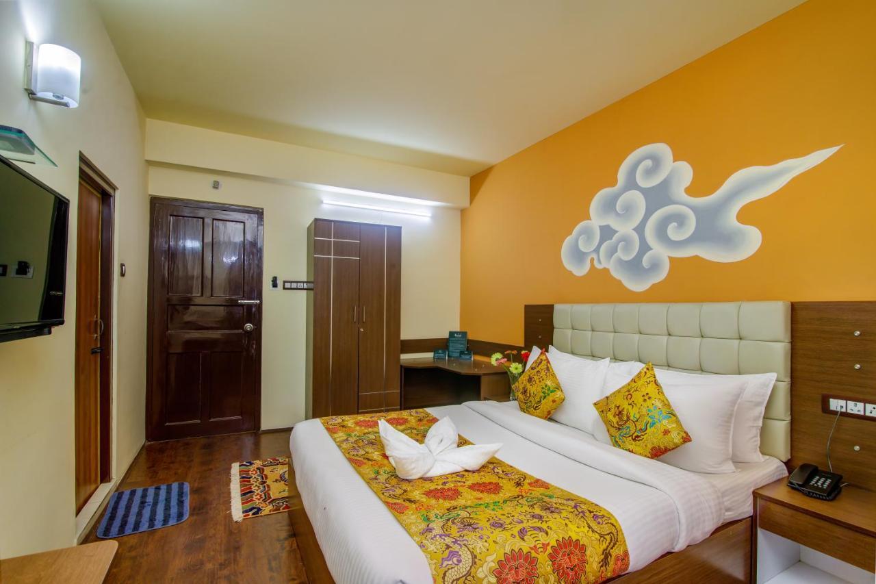 Muscatel Grand Silkroute - 300 Mts From Mg Marg Gangtok Exterior photo