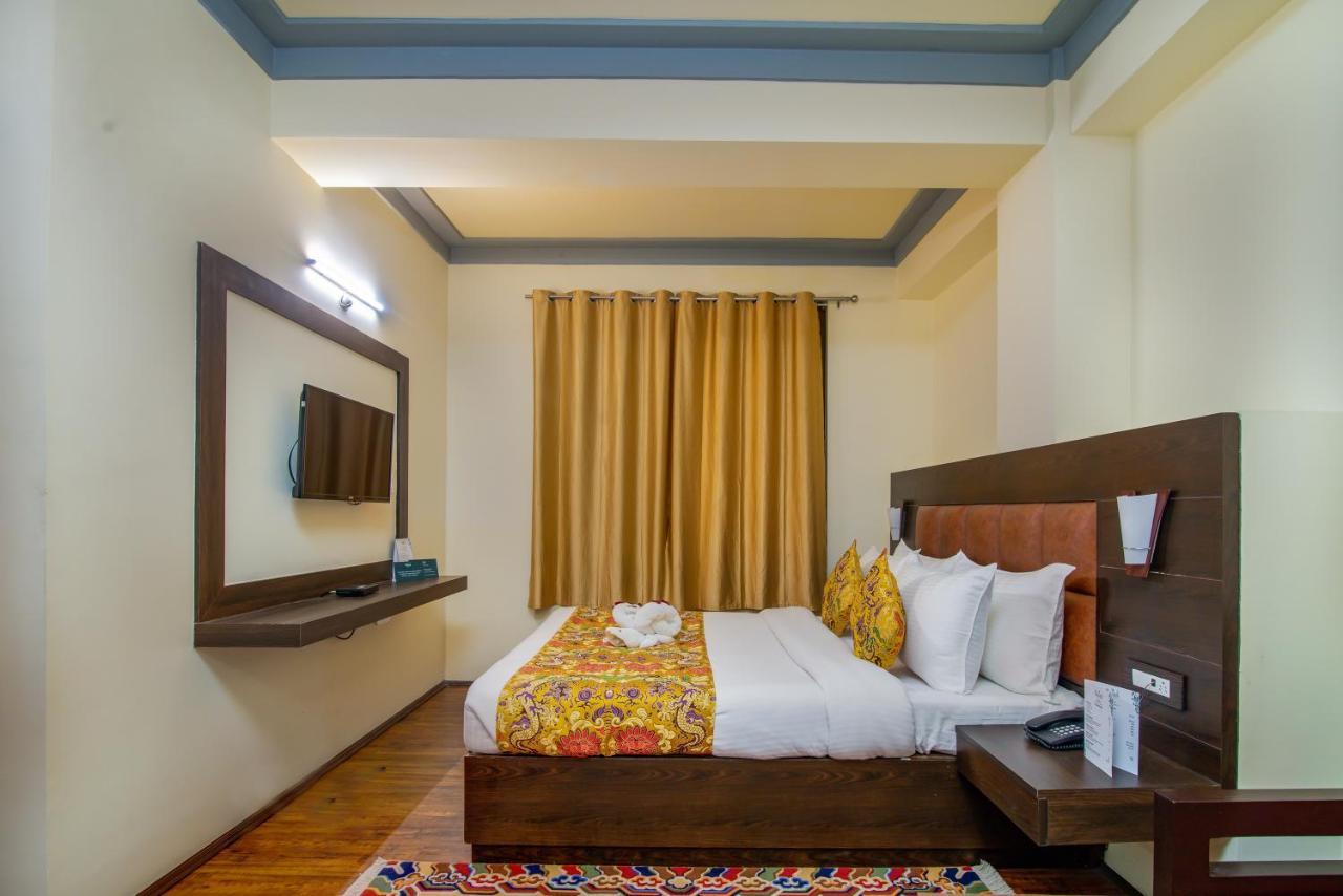 Muscatel Grand Silkroute - 300 Mts From Mg Marg Gangtok Exterior photo