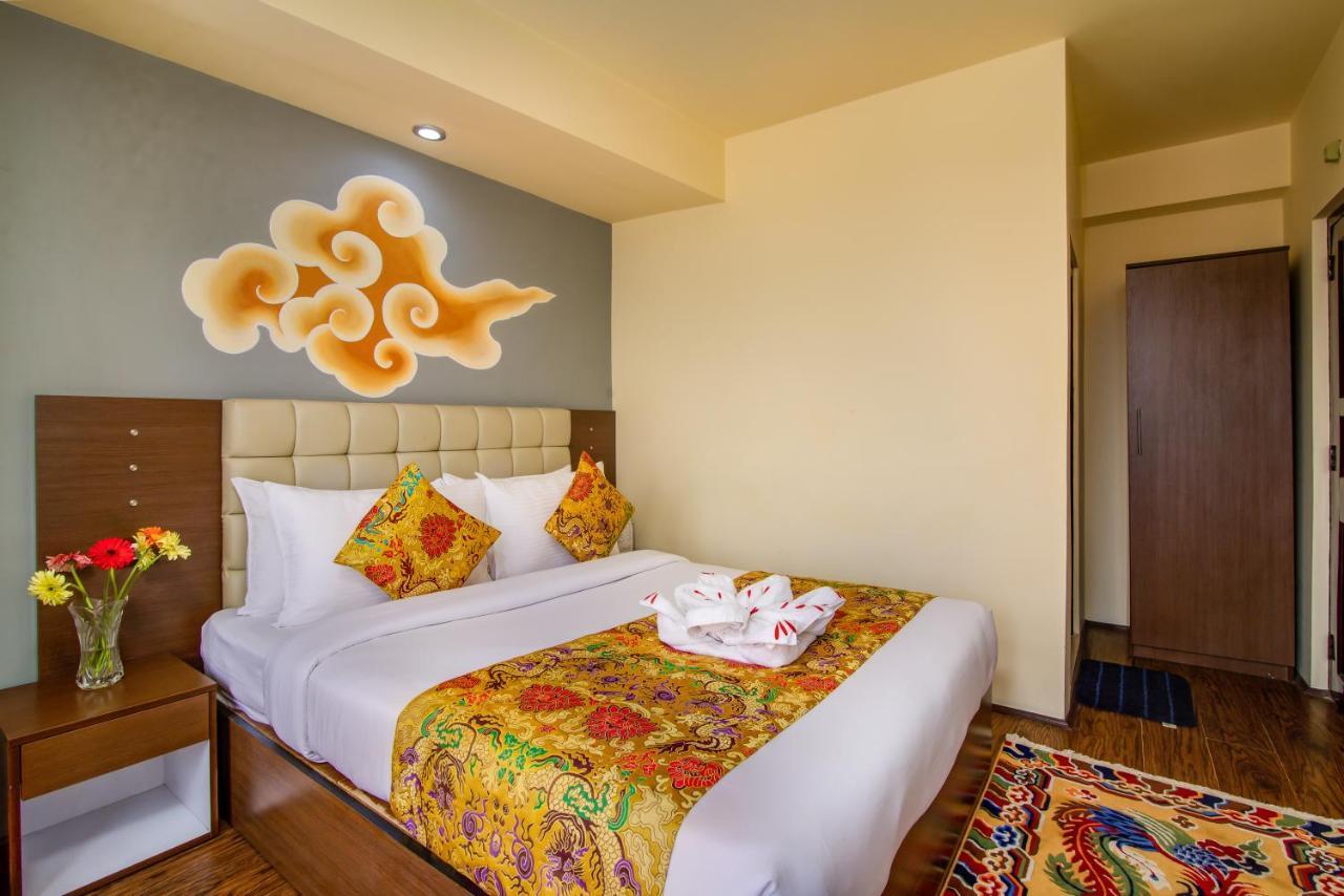 Muscatel Grand Silkroute - 300 Mts From Mg Marg Gangtok Exterior photo