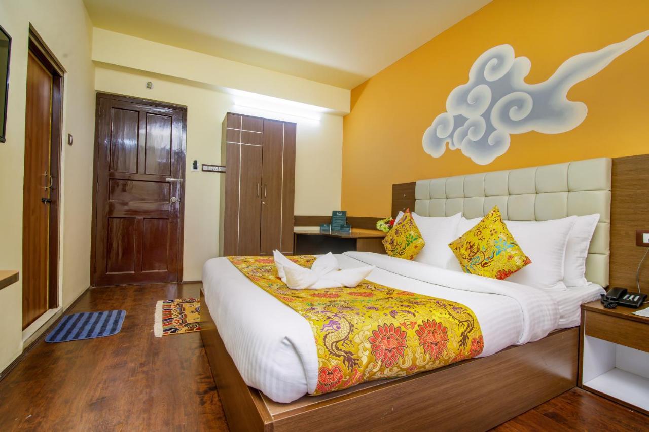 Muscatel Grand Silkroute - 300 Mts From Mg Marg Gangtok Exterior photo