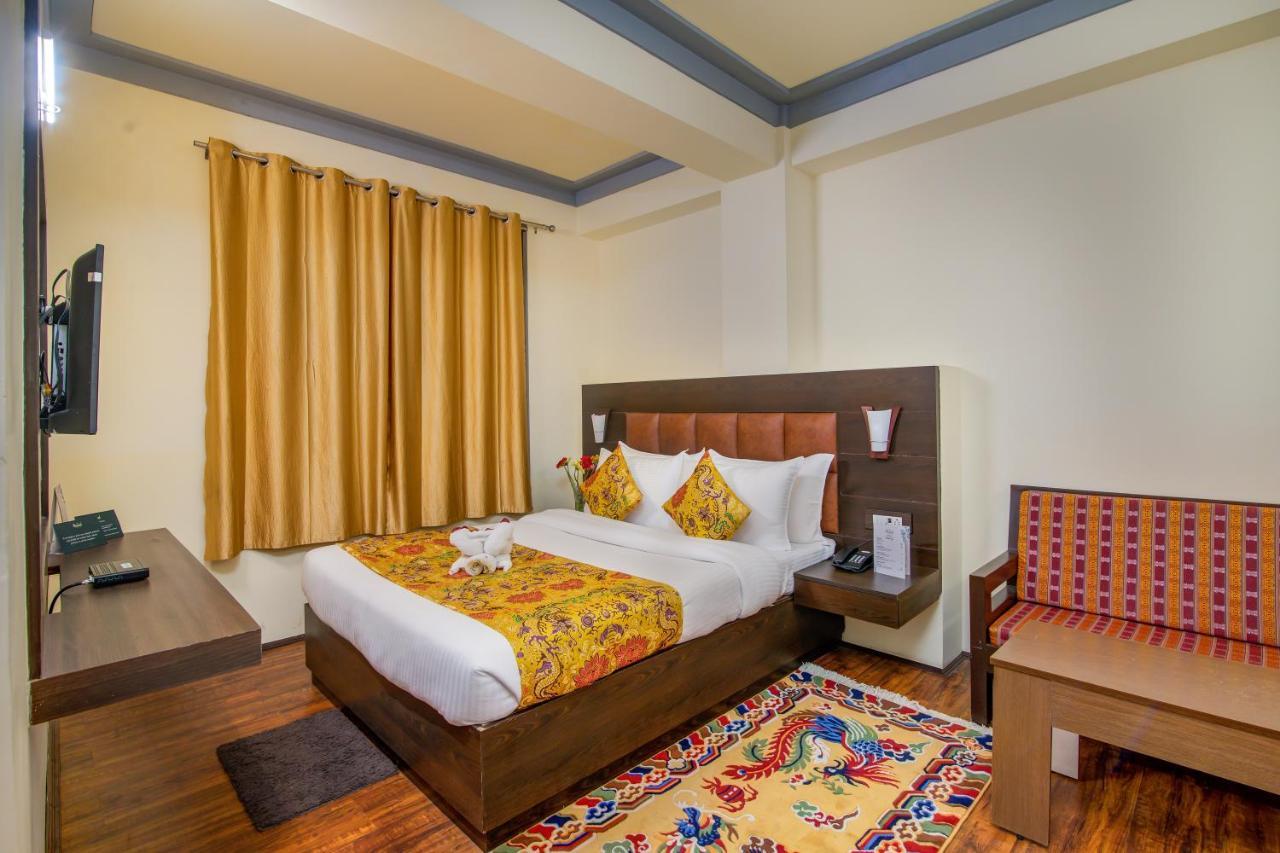 Muscatel Grand Silkroute - 300 Mts From Mg Marg Gangtok Exterior photo