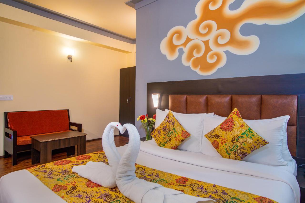 Muscatel Grand Silkroute - 300 Mts From Mg Marg Gangtok Exterior photo