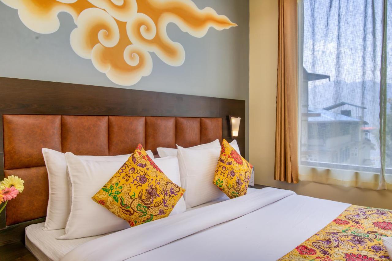 Muscatel Grand Silkroute - 300 Mts From Mg Marg Gangtok Exterior photo