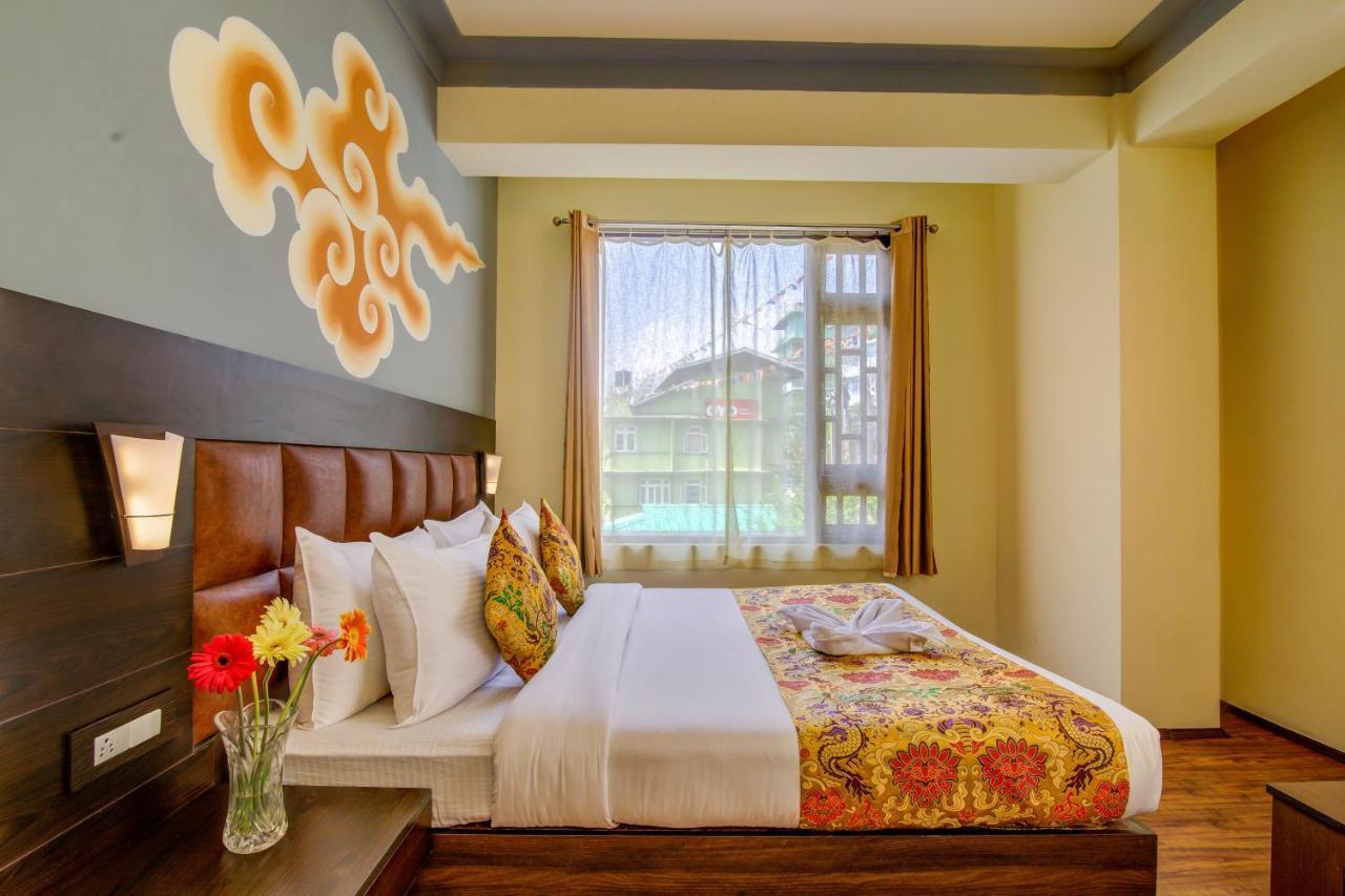 Muscatel Grand Silkroute - 300 Mts From Mg Marg Gangtok Exterior photo