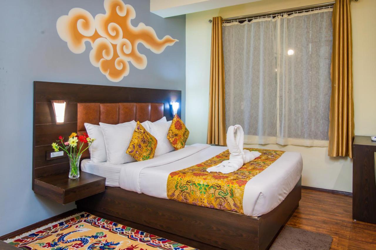 Muscatel Grand Silkroute - 300 Mts From Mg Marg Gangtok Exterior photo