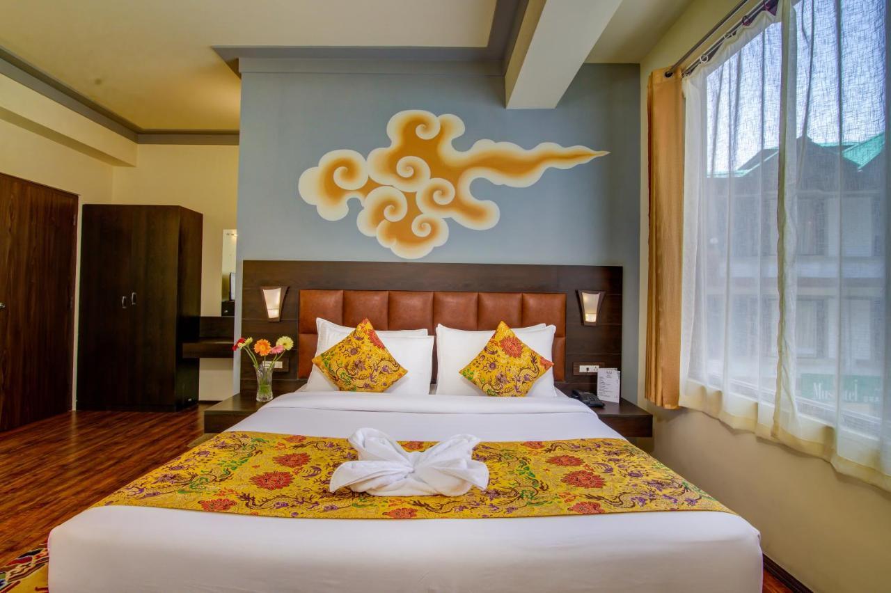 Muscatel Grand Silkroute - 300 Mts From Mg Marg Gangtok Exterior photo